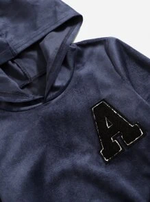 SHEIN 小男童字母貼布絲絨連帽衫和運動褲 - 藏蓝色 - 查看 4