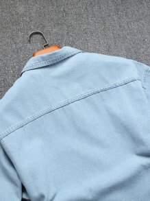 Manfinity Áo sơ mi Denim Nam Túi Nút phía trước màu trơn Giải trí - Rửa nhẹ - Xem 5