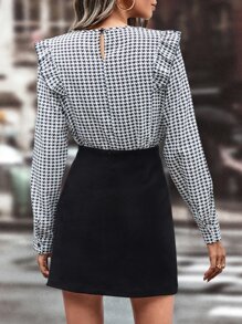 SHEIN Clasi 千鳥格荷葉邊襯衫和假鈕扣半身裙 - 黑與白 - 查看 2