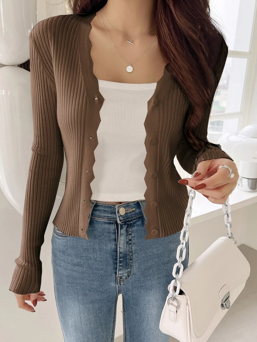 DAZY Áo len đan có gân viền sò điệp - Cà phê nâu - Xem 1