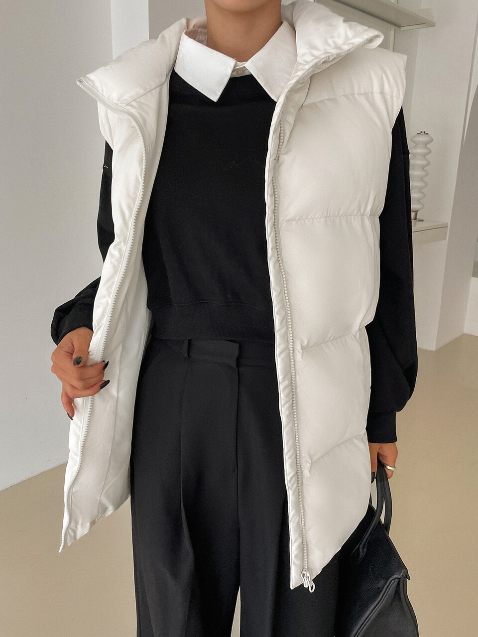Women White Winter Padded Vest, Casual Everyday Oversized Zipper Collar Pockets Padded Coat, Ladies Late Fall Plain Warm Jacket