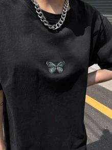 DAZY تي شيرت بتفاصيل تطريز فراشة و اكتاف عريضة