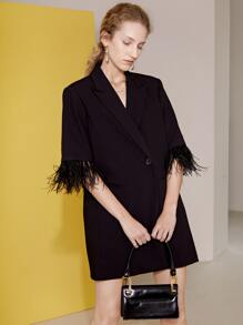 جاكيتات الزر الريش الصاف أنيقة