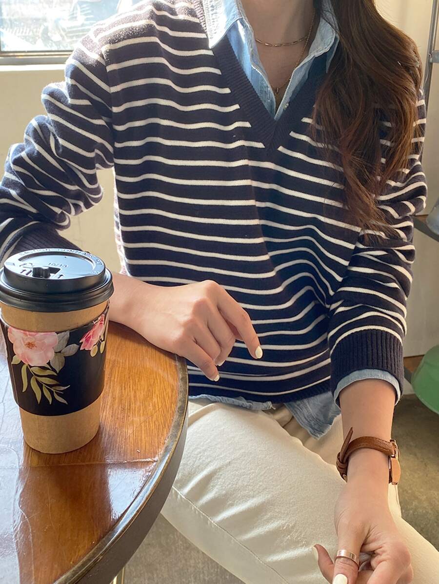 DAZY 條紋圖案落肩袖套頭毛衣不帶襯衫 - 藏蓝色 - 查看 1