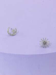Rhinestone Moon Mismatched Stud Earrings - Silver - View 5