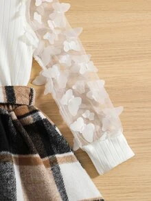 小女童蝴蝶貼花小高領T恤和格紋腰帶半身裙 - 彩色 - 查看 3