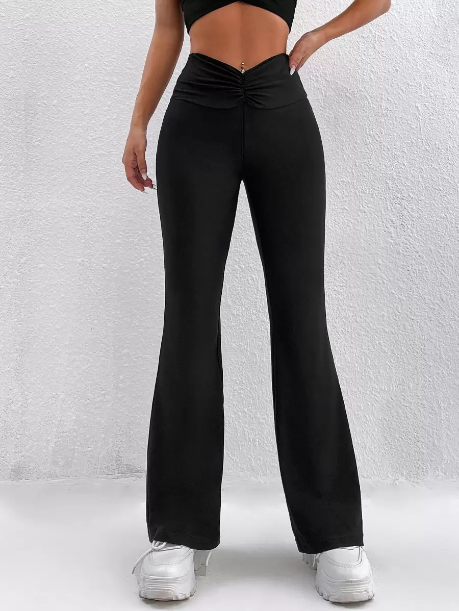SHEIN PETITE Pantalones negros de pierna acampanada con cintura fruncida - Negro - Ver 1