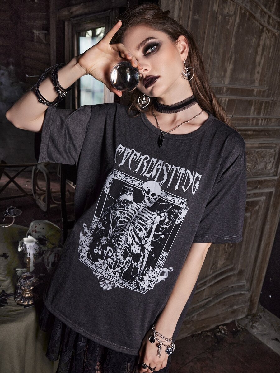 ROMWE Goth Letter Skull Graphic Drop Shoulder Tee - Dark Grey - View 1