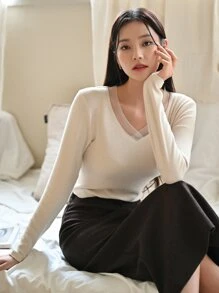 DAZY Solid Contrast Mesh V Neck Thermal Underwear Top - Beige - View 4