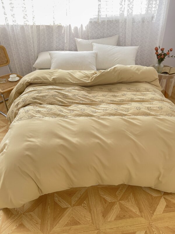 Floral Embroidered Duvet Cover Without Filler
