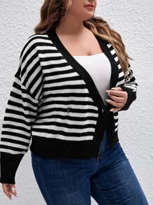 SHEIN LUNE 大碼條紋圖案拼接邊雙排釦腰帶開襟衫 - 黑與白 - 查看 1