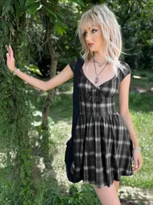 ROMWE PUNK Grunge Plaid Print Knotted Front Lace Trim Dress