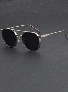 gafas de moda decorativas de moda con barra metálica superior y diseño geométrico, elegantes para usar al aire libre en todas las estaciones. Accesorios de gafas de moda ideales para look de calle y combinar con suéter, chaqueta, sudadera con capucha, pantalón y pantalón cargo, para el verano, la playa, viajes y actividades al aire libre. - Plateado - Ver 1