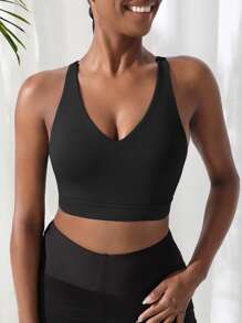 Easithlete 後鏤空編織細節運動型胸罩 - 黑色 - 查看 2