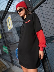 THE BATMAN | SHEIN Cartoon & Bat Print Drop Shoulder Drawstring Hoodie Dress - Black - View 6