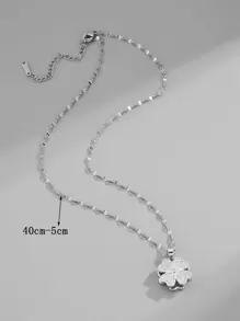 1pc Fashionable Rotating Four-Leaf Clover Stainless Steel Necklace For Women, Suitable For Party, Daily Wear, European And American Style, Personalized, Generosity, Cubic Zirconia, Wedding Jewelry, Gift For Girls, Relatives, Friends, Birthday, Valentine's Day, Gift For Lover - Silver - View 3
