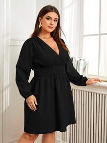 SHEIN Clasi 大碼交疊領燈籠袖洋裝 - 黑色 - 查看 4