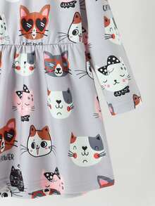 小女童卡通圖案小高領洋裝