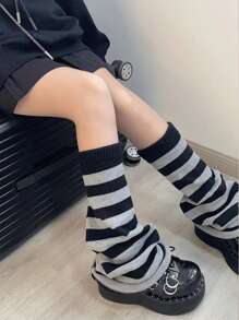 1 đôi Của phụ nữ Đen Và Màu xám Mẫu sọc Y2K Phong cách Máy làm ấm chân , Mùa thu Và Mùa Đông Thời trang Đường phố Vớ - Nhiều màu - Xem 5