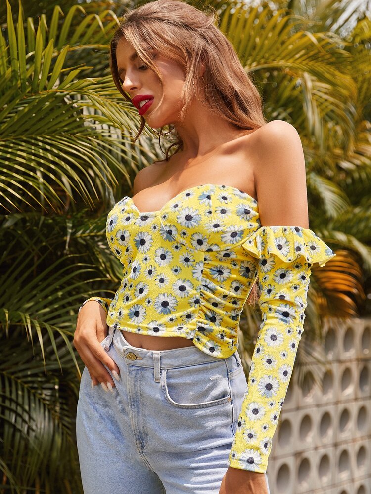 Top de hombros descubiertos con estampado floral de margarita ribete con fruncido - Amarillo - Añade 3