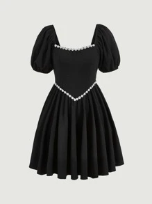 SHEIN MOD فستان اكمام منتفخة مقلم دانتيل