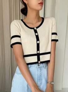 DAZY 撞色邊緣細節釦子針織上衣