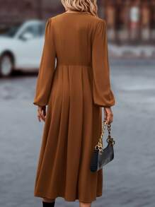 SHEIN LUNE V領前紐扣燈籠袖連衣裙 - 棕色 - 查看 2