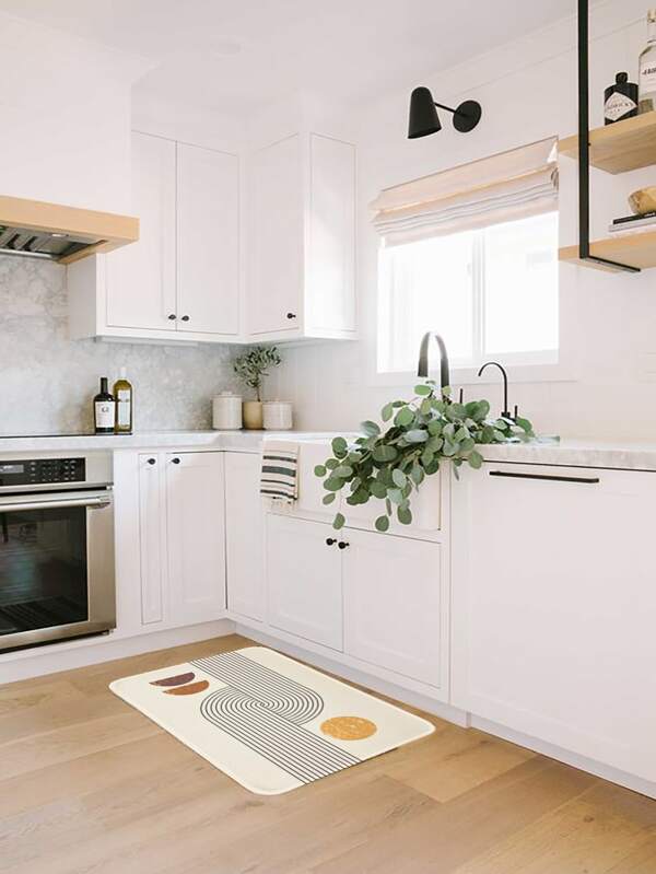 1pc Geometric Pattern Kitchen Rug, Modern Polyester Mat For Kitchen