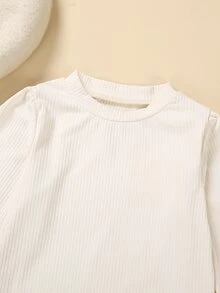 SHEIN Niñitas tejido de canalé Pullover & Shorts con cinturón - Blanco y Negro - Ver 5