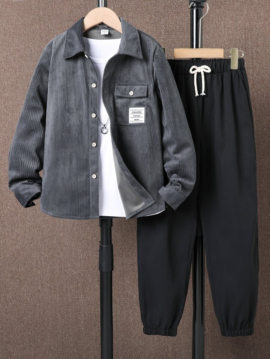 SHEIN 男孩字母貼布翻蓋口袋襯衫和褲子不帶T恤