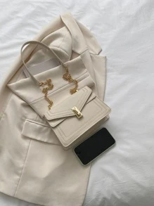 Minimalist Flap Chain Square Bag