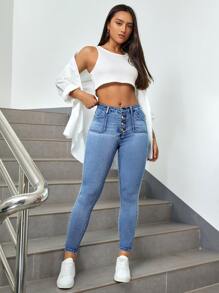 SHEIN Essnce Jeans ajustados con botón