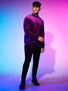 Manfinity RebelGame Men Velvet Solid Sweatshirt - Violet Purple - View 3