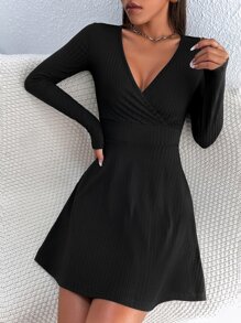 SHEIN PETITE Vestido de cuello cruzado tejido de canalé - Negro - Ver 1