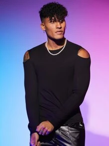 Manfinity RebelGame Men Cold Shoulder Solid Tee - Black - View 2