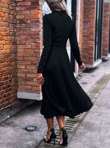 SHEIN Clasi Solid Mock Neck Pleated Hem Dress - Black - View 2