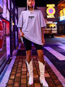 SHEIN Unity Butterfly & Letter Graphic Drop Shoulder Oversized Tee Graphic Tees Women Tops, Unisex - Lilac Purple - View 6