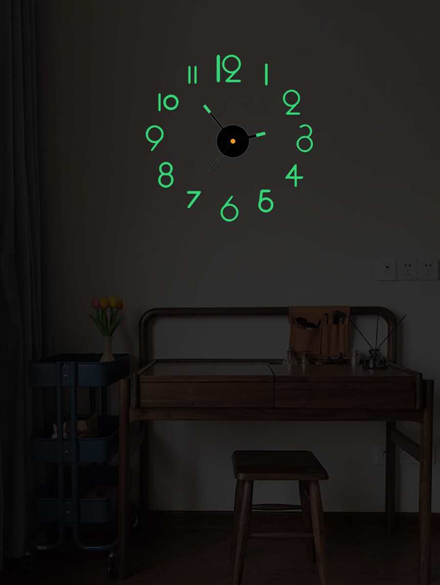 1 chiếc đồng hồ treo tường phát sáng trong bóng tối lễ Phục sinh - màu xanh lá - Xem 1