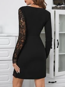 SHEIN Privé 蕾絲拼接交疊領不對稱下擺洋裝 - 黑色 - 查看 2