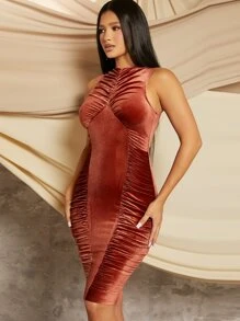 Vestido ajustado fruncido con cremallera trasera de terciopelo - Rosa Roja - Ver 3