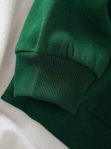 SHEIN EZwear Letter Graphic Contrast Collar Thermal Lined Sweatshirt