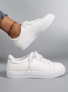 Women Minimalist Lace-Up Front Skate Shoes - White - View 3