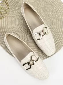 鱷魚壓紋鏈條裝飾方頭樂福鞋 - 米色 - 查看 1