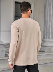 Manfinity Homme Áo thun nam vừa vặn cổ tròn dài tay trơn My Man Casual Simple Spring Knit Top - Màu Khaki - Xem 2