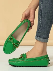 Women's Fashionable Green Ballet Flats With Solid Color, Stitch Detailing And Butterfly Decoration On The Vamp Valentines