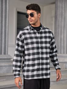 Manfinity Homme Men Plaid Print Drop Shoulder Shirt - Black and White - View 5