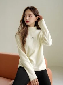 DAZY Embroidery Detail Mock Neck Fleece Tee - White - View 4