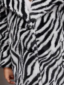 SHEIN Toddler Girls Zebra Striped Pattern Fuzzy Coat - Black and White - View 6