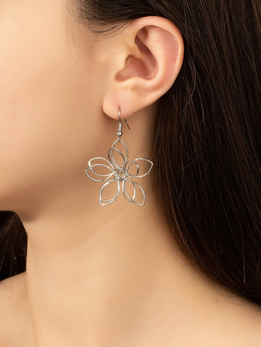 鏤空花耳墜 - 銀色 - 查看 1