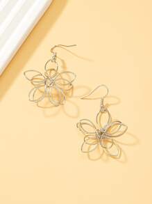 鏤空花耳墜 - 銀色 - 查看 3